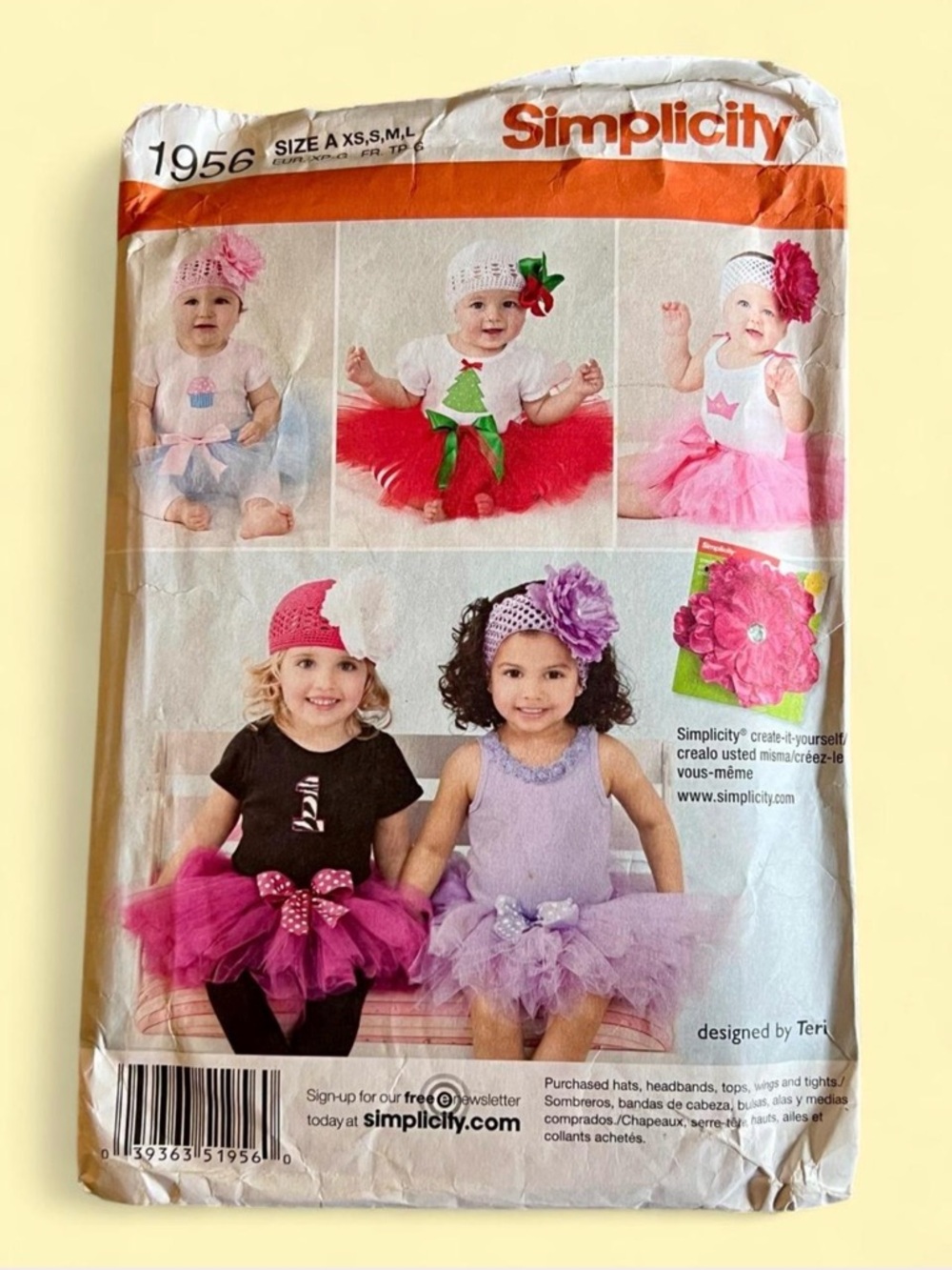 Simplicity Baby Tutu and Appliques Pattern